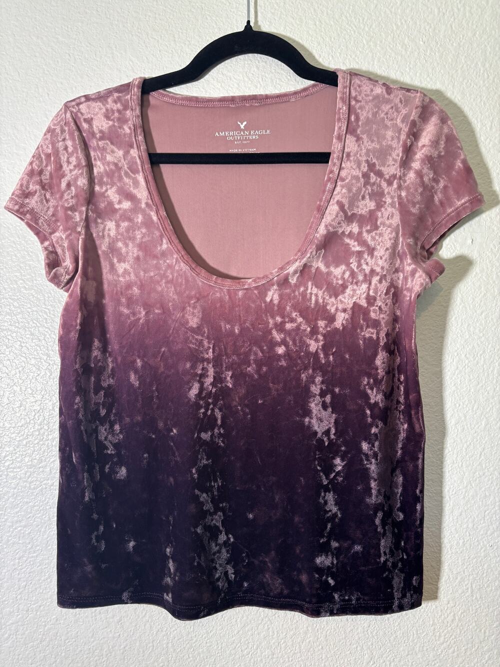 American Eagle Outfitters Size S Crushed Velvet Ombre Pink Purple Scoop Neck Top